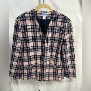 Bubble gum pink and navy blue blazer sz 10